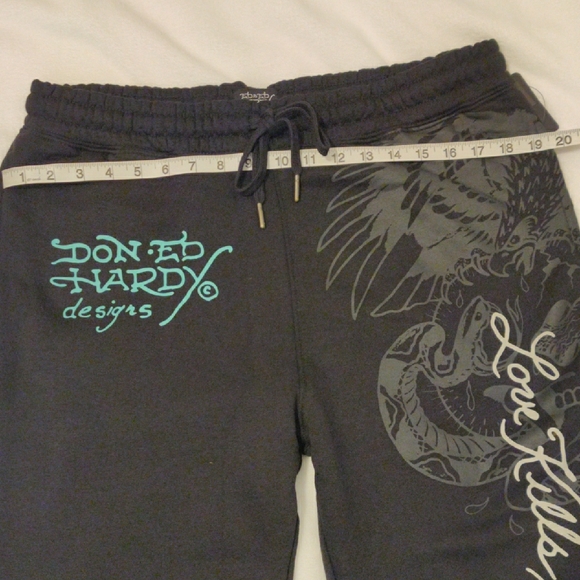 Ed Hardy Men's Black Joggers with Graphic Design - Picture 2 of 16